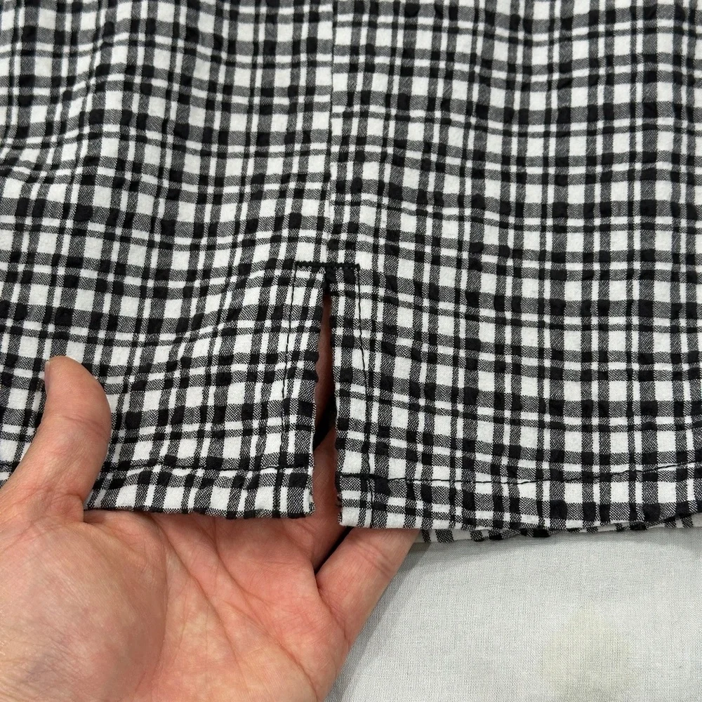 URBAN OUTFITTERS BDG DARREN SEERSUCKER NOTCHED MINI SKIRT
